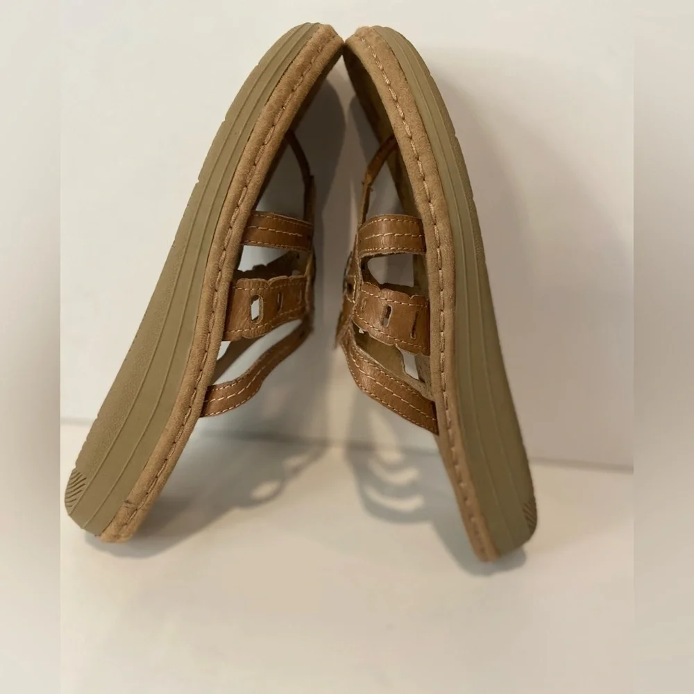 Michel Meynard~Comfy~Tan Leather~Cut-Out Triple Strap~Thong Wedge Sandal~Size 10 - Picture 10 of 12